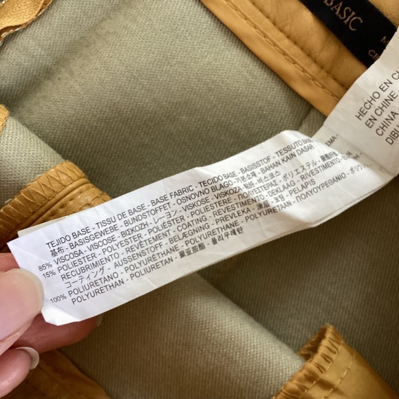 ZARA Aline faux leather mini skirt (#i300) - Picture 3 of 5